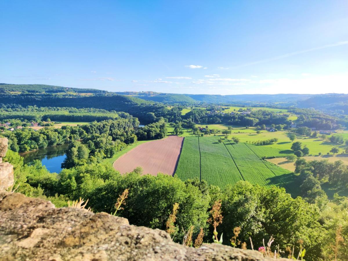 Le domaine de l'Escadasse Faycelles Extérieur photo