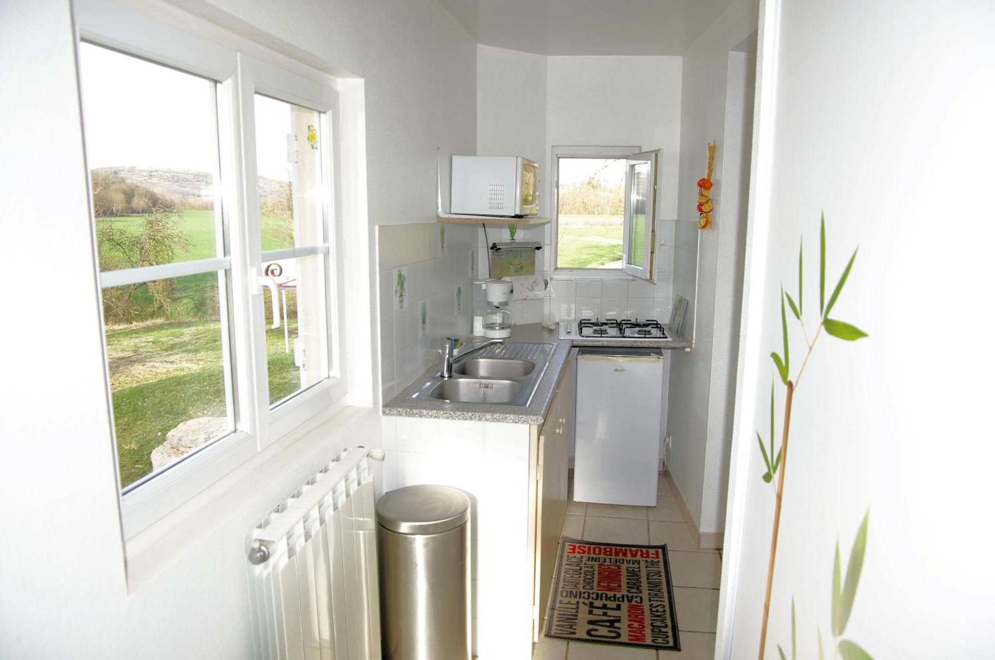 Le domaine de l'Escadasse Faycelles Extérieur photo